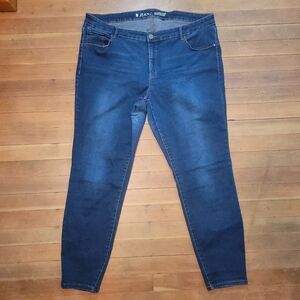 R Jeans The Sculpting Dark Denim Jeans